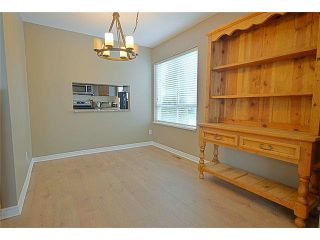 Photo 4: 8 19236 119TH Avenue in Pitt Meadows: Central Meadows Townhouse for sale in "WILLOW PARK" : MLS®# V1118035