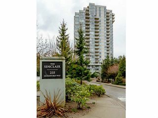 Photo 1: 1607 235 GUILDFORD Way in Port Moody: North Shore Pt Moody Condo for sale in "SINCLAIR" : MLS®# V1092650