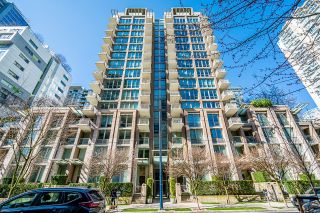 Photo 30: 323 1055 RICHARDS Street in Vancouver: Downtown VW Condo for sale in "Donovan" (Vancouver West)  : MLS®# R2779973