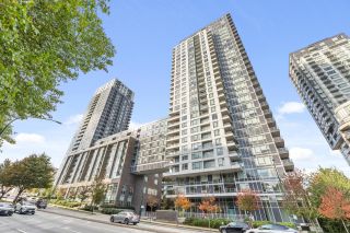 Photo 1: 760 5515 BOUNDARY Road in Vancouver: Collingwood VE Condo for sale (Vancouver East)  : MLS®# R2824291