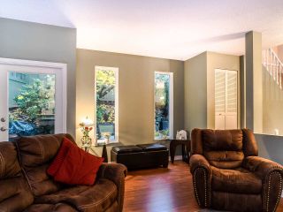 Photo 4: 2659 FROMME Road in North Vancouver: Lynn Valley Townhouse for sale in "Cedar Wynd" : MLS®# R2517147