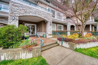 Photo 2: 201 3151 CONNAUGHT Crescent in North Vancouver: Edgemont Condo for sale in "Edgemont Villa" : MLS®# R2771567