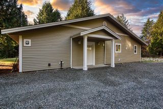 Photo 2: 763 MANSFIELD Road: Roberts Creek House for sale (Sunshine Coast)  : MLS®# R2663058