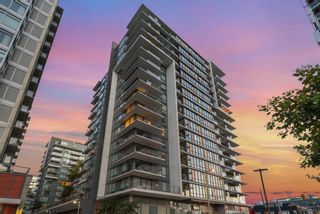 Photo 1: 207 1788 COLUMBIA Street in Vancouver: False Creek Condo for sale in "EPIC AT WEST" (Vancouver West)  : MLS®# R2736688