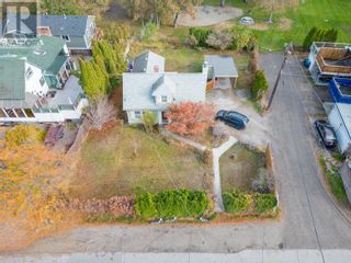 Photo 4: 1485 Highland Drive S in Kelowna: House for sale : MLS®# 10310559