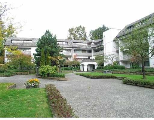 Main Photo: 303 1200 PACIFIC ST in Coquitlam: North Coquitlam Condo for sale in "GLENVIEW" : MLS®# V543188