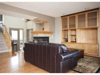 Photo 3: 30 Chapman Road SE in Calgary: Chaparral Detached for sale : MLS®# A1187633