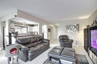 Photo 3: 8216 Ranchview Drive NW in Calgary: Ranchlands Semi Detached for sale : MLS®# A1110150