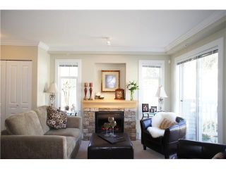 Photo 4: 49 7428 SOUTHWYNDE Avenue in Burnaby: South Slope Townhouse for sale in "LEDGESTONE 2" (Burnaby South)  : MLS®# V890162