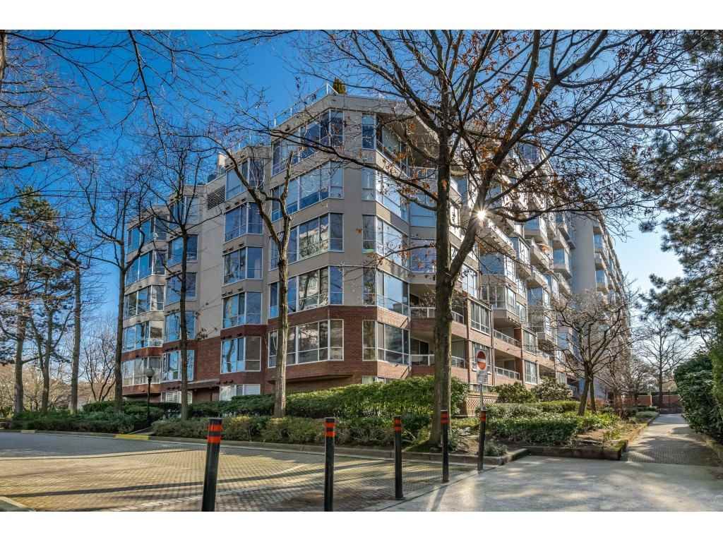 Main Photo: 314 518 MOBERLY Road in Vancouver: False Creek Condo for sale in "NEWPORT QUAY" (Vancouver West)  : MLS®# R2437240