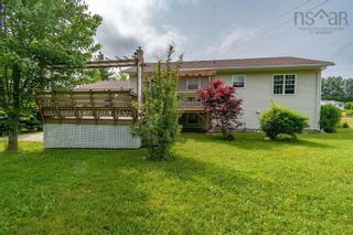 Photo 2: 44 Rivercrest Lane in Greenwood: Kings County Residential for sale (Annapolis Valley)  : MLS®# 202213422