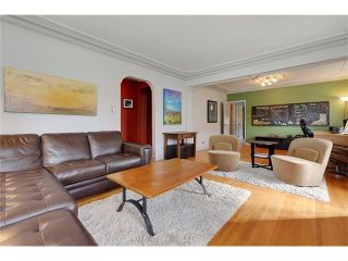 Photo 4: 2719 16 Avenue SW in Calgary: Shaganappi House for sale : MLS®# C4077078
