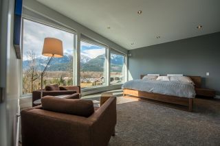 Photo 9: 41120 ROCKRIDGE Place in Squamish: Tantalus House for sale : MLS®# R2164124