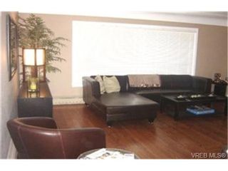Photo 3:  in VICTORIA: SE Cedar Hill House for sale (Saanich East)  : MLS®# 447287