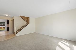 Photo 5: 22 Silver Springs Drive NW in Calgary: Silver Springs Semi Detached for sale : MLS®# A1216792