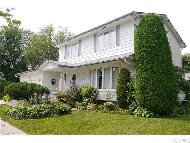 Main Photo: 75 Radcliffe Road in Winnipeg: Fort Richmond Residential for sale (1K)  : MLS®# 1627386