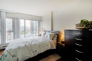 Photo 8: 1203 183 KEEFER Place in Vancouver: Downtown VW Condo for sale in "Paris Place" (Vancouver West)  : MLS®# R2620074