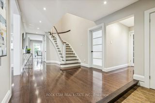 Photo 2: 3268 Charlebrook Court in Mississauga: Erin Mills House (2-Storey) for sale : MLS®# W8268710