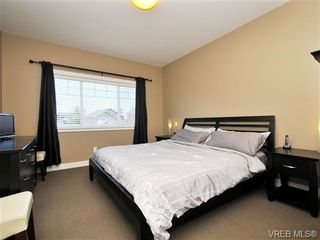 Photo 9: 1235 Clearwater Pl in VICTORIA: La Westhills House for sale (Langford)  : MLS®# 679781