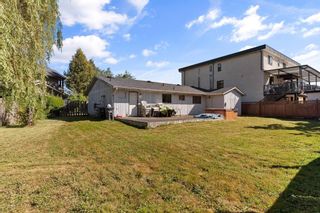 Photo 16: 17914 SHANNON Place in Surrey: Cloverdale BC House for sale (Cloverdale)  : MLS®# R2717472
