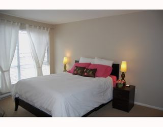 Photo 6: 25 788 W 15TH Avenue in Vancouver: Fairview VW Townhouse for sale in "16 WILLOWS" (Vancouver West)  : MLS®# V756826