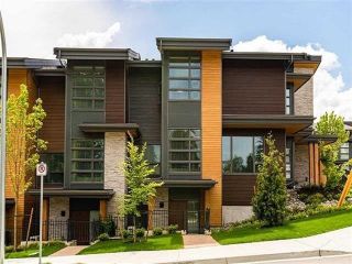 Main Photo: 28 70 SEAVIEW Drive in Port Moody: College Park PM Townhouse for sale : MLS®# R2894785