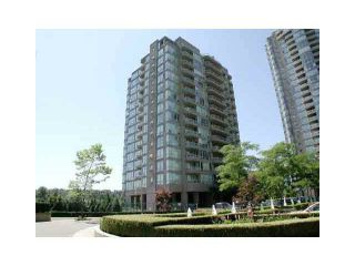 Photo 1: 701 9623 MANCHESTER Drive in Burnaby: Cariboo Condo for sale in "Strathmore Towers" (Burnaby North)  : MLS®# R2466023
