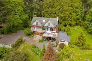 Photo 2: 400 Quayle Rd in Saanich: SW Prospect Lake Single Family Residence for sale (Saanich West)  : MLS®# 962912