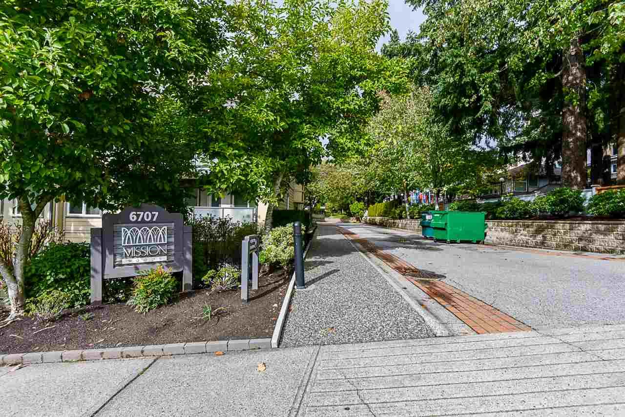 Main Photo: 422 6707 SOUTHPOINT Drive in Burnaby: South Slope Condo for sale in "Mission Woods" (Burnaby South)  : MLS®# R2507800