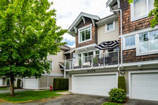 Photo 2: 59 20760 DUNCAN Way in Langley: Langley City Townhouse for sale in "Wyndham Lane" : MLS®# R2576205