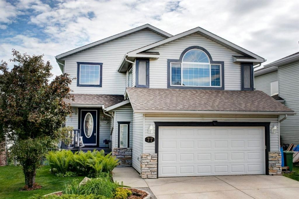 Main Photo: 77 Sheep River Crescent: Okotoks Detached for sale : MLS®# A1010919