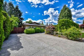 Photo 1: 2515 CAMERON Crescent in Abbotsford: Abbotsford East House for sale in "EAST ABBOTSFORD MCMILLAN" : MLS®# R2274792