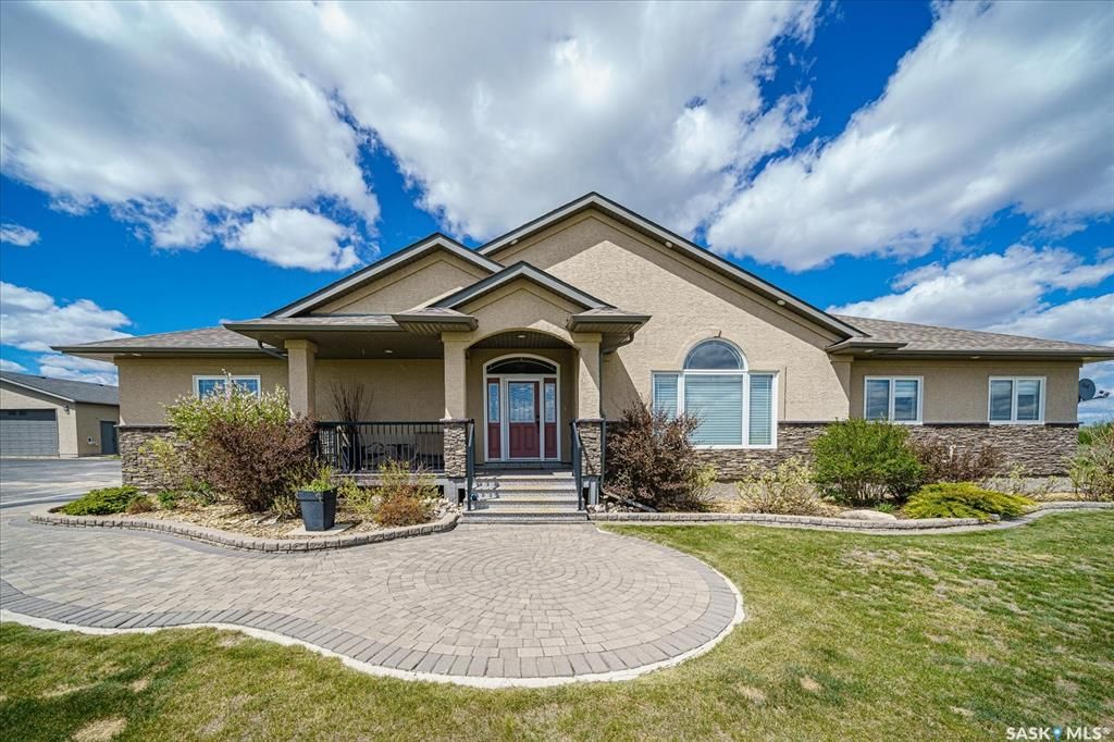 Main Photo: 102 Cooper Road in Aberdeen: Residential for sale (Aberdeen Rm No. 373)  : MLS®# SK907280