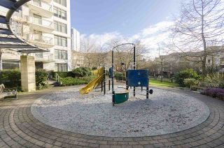 Photo 17: 506 3660 VANNESS Avenue in Vancouver: Collingwood VE Condo for sale in "CIRCA" (Vancouver East)  : MLS®# R2247116