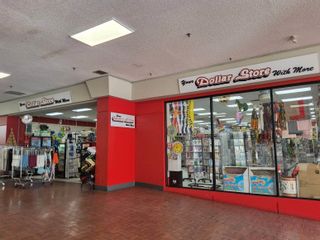 Photo 2: 35 900 GIBSONS Way in Gibsons: Gibsons & Area Business for sale in "SUNNYCREST MALL" (Sunshine Coast)  : MLS®# C8053929