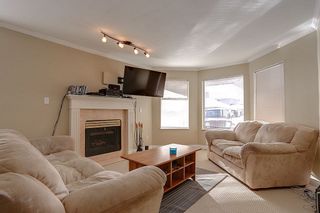 Photo 3: 115 15501 89A Avenue in Surrey: Fleetwood Tynehead Townhouse for sale in "THE AVONDALE" : MLS®# R2136803