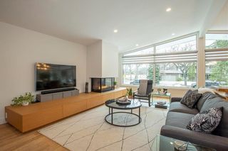 Photo 3: 522 Laidlaw Boulevard in Winnipeg: Tuxedo Residential for sale (1E)  : MLS®# 202208680