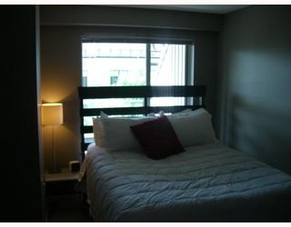 Photo 7: 201 2768 CRANBERRY Drive in Vancouver: Kitsilano Condo for sale in "ZYDECO" (Vancouver West)  : MLS®# V780798