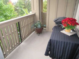 Photo 14: 304 808 SANGSTER Place in New Westminster: The Heights NW Condo for sale in "THE BROCKTON" : MLS®# R2409398