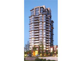 Photo 1: 305 11 E ROYAL Avenue in New Westminster: Fraserview NW Condo for sale in "VICTORIA HILL HIGH RISES" : MLS®# V837108