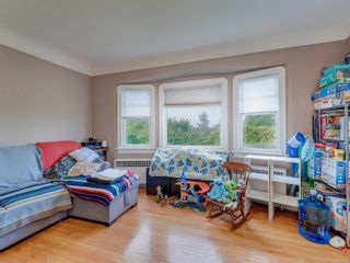 Photo 5: 3415 Lovat Ave in Saanich: SE Quadra Single Family Residence for sale (Saanich East)  : MLS®# 966570