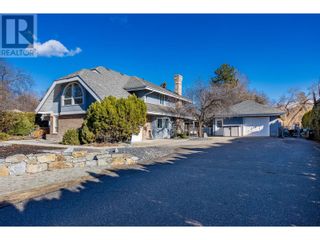 Photo 2: 1610 highland Drive N in Kelowna: House for sale : MLS®# 10303310