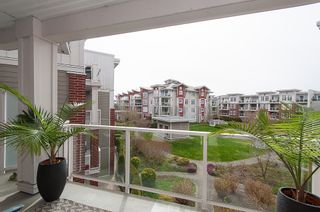 Photo 10: 334 4280 Moncton Street in The Village: Steveston South Home for sale () 