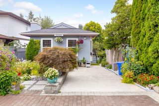 Photo 1: 33106 MYRTLE Avenue in Mission: Mission BC House for sale : MLS®# R2844243