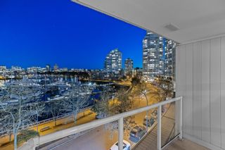Photo 21: 502 1077 MARINASIDE Crescent in Vancouver: Yaletown Condo for sale in "Marinaside Resort Residence" (Vancouver West)  : MLS®# R2681242