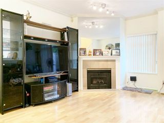 Photo 4: 28 9800 KILBY Drive in Richmond: West Cambie Townhouse for sale in "Deserts Oaks" : MLS®# R2472654