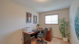 Photo 24: 8 Eversyde Court SW in Calgary: Evergreen Row/Townhouse for sale : MLS®# A1218207