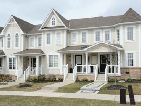 Main Photo: 146 Carnwith Drive E in Whitby: Freehold for sale
