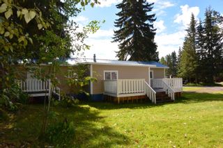 Photo 27: 67 4430 16 Highway in Smithers: Smithers - Town Manufactured Home for sale in "Hudson Bay Mobile Home Park" (Smithers And Area)  : MLS®# R2717436