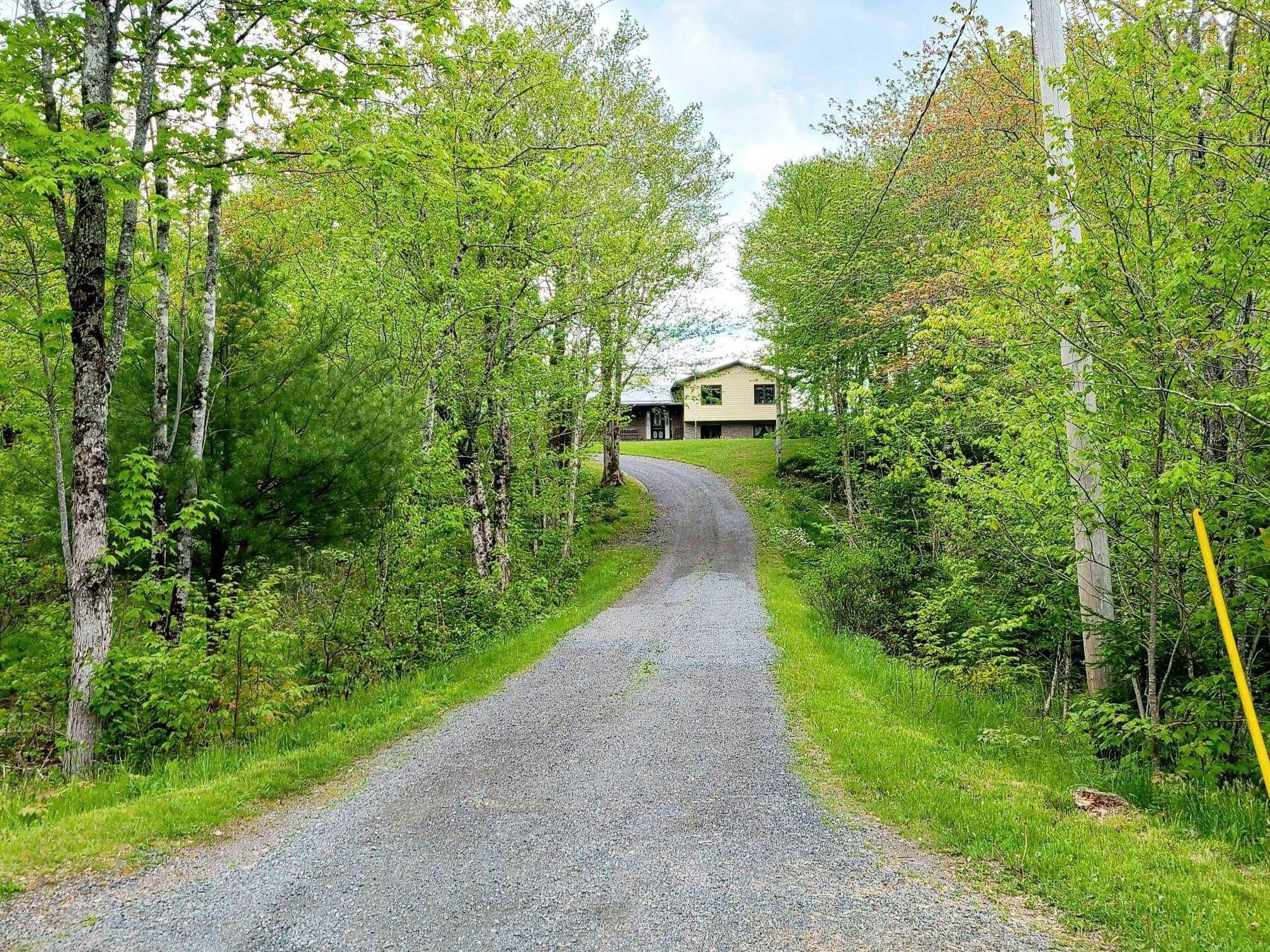 Main Photo: 82 Hiram Lynds Road in Central North River: 104-Truro / Bible Hill Residential for sale (Northern Region)  : MLS®# 202212179